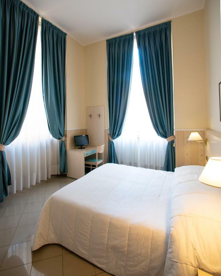 Casa Bacciarini Hotel Roma Ngoại thất bức ảnh