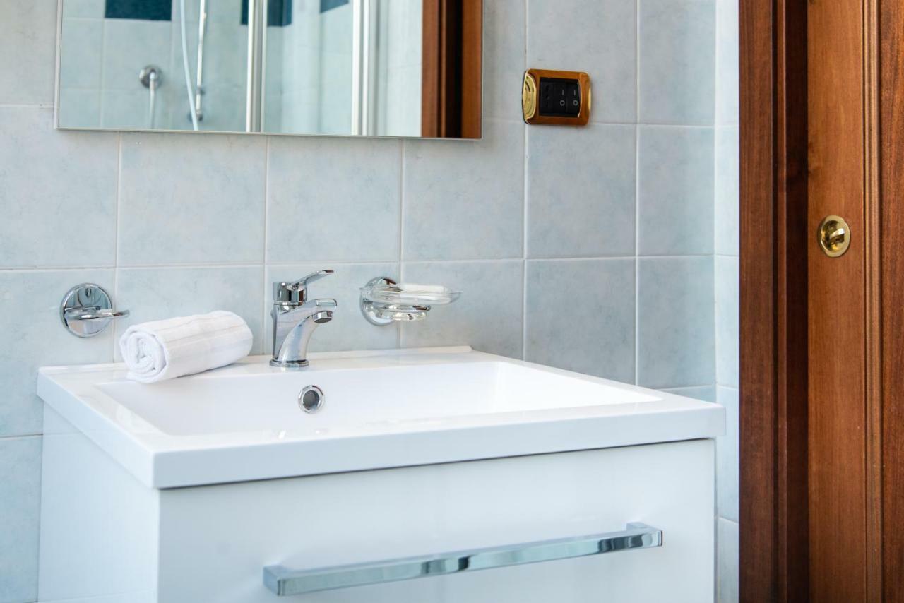 Casa Bacciarini Hotel Roma Ngoại thất bức ảnh